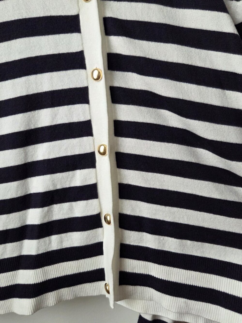 LIKE NEW FREE ASSEMBLY STRIPED BUTTONED SWEATER TOP SIZE 2XL - Picture 10 of 14